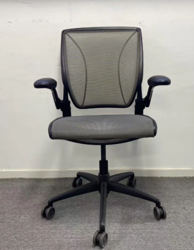 Hunmanscale 优门设 |World 人体工学椅办公椅电脑椅  黑特色图片