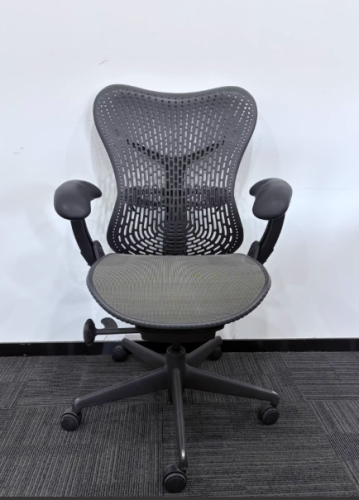 Hermanmiller 赫曼米勒 |mirra 1代 人体工学椅办公椅电脑椅 黑特色图片